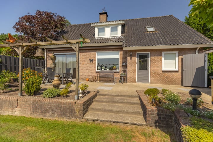 Foto 61 van Oude Postbaan 11