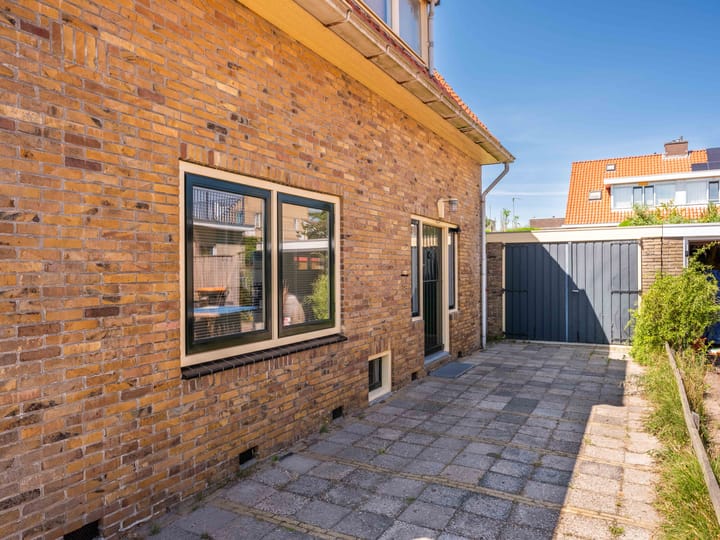 Photo 38 of Kerkstraat 15