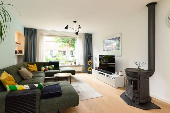 Foto 2 van Van Kretschmar van Veenlaan 47