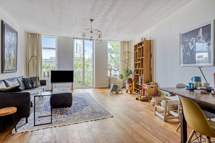 Foto 2 van Tolhuisstraat 8-A