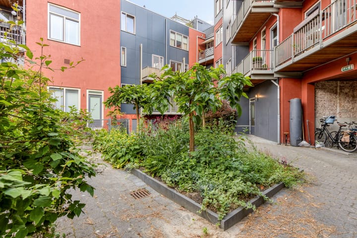 Foto 19 van Tolhuisstraat 8-A