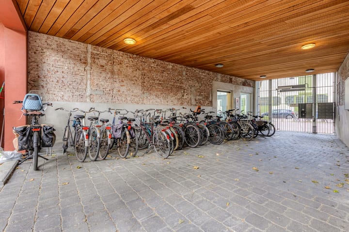 Foto 20 van Tolhuisstraat 8-A