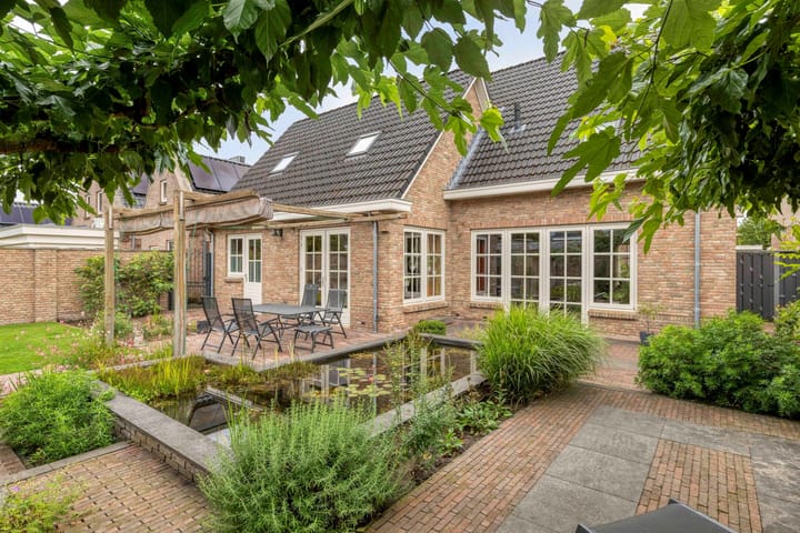 Foto 40 van Haarspit 55