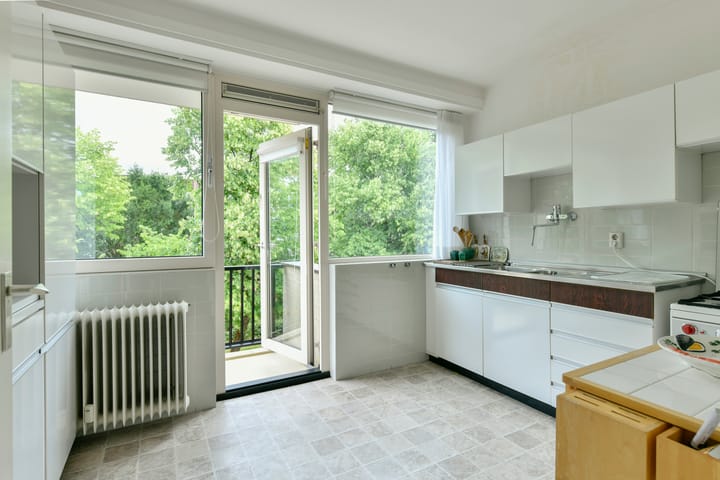 Photo 11 of Gijsbrecht van IJselsteinstraat 231