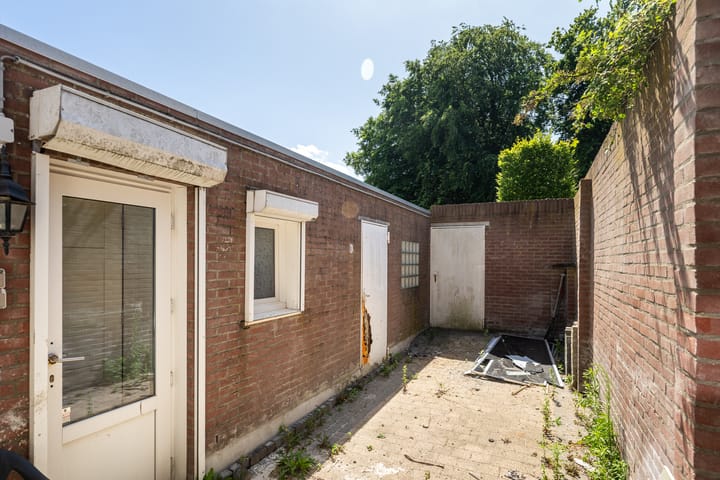 Photo 11 of Mgr.Nolensplein 35