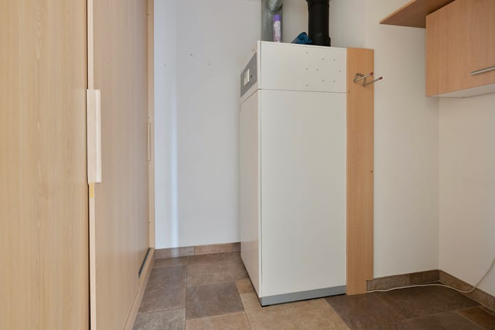 Photo 24 of Schotbalk 25