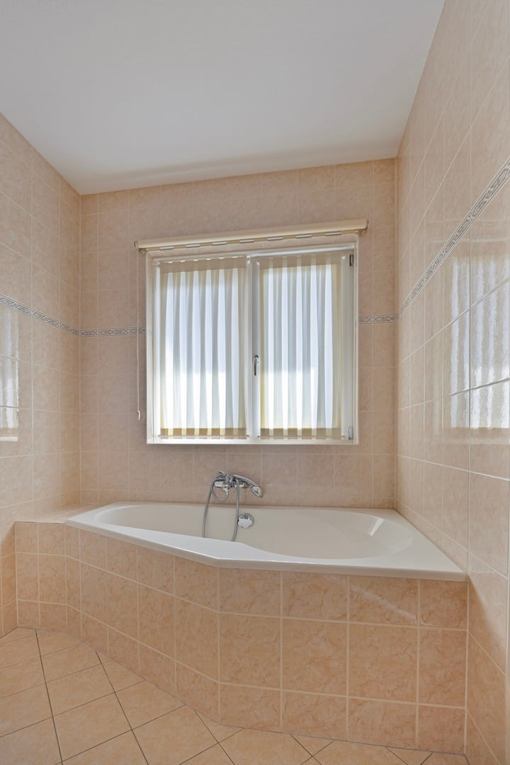 Photo 27 of Schotbalk 25