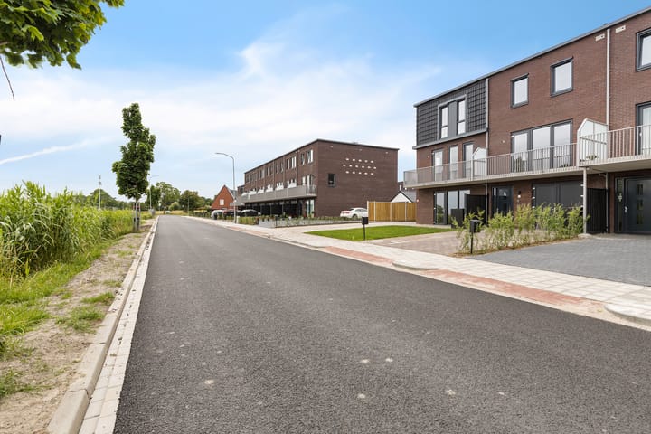 Photo 23 of Opwierderweg 84