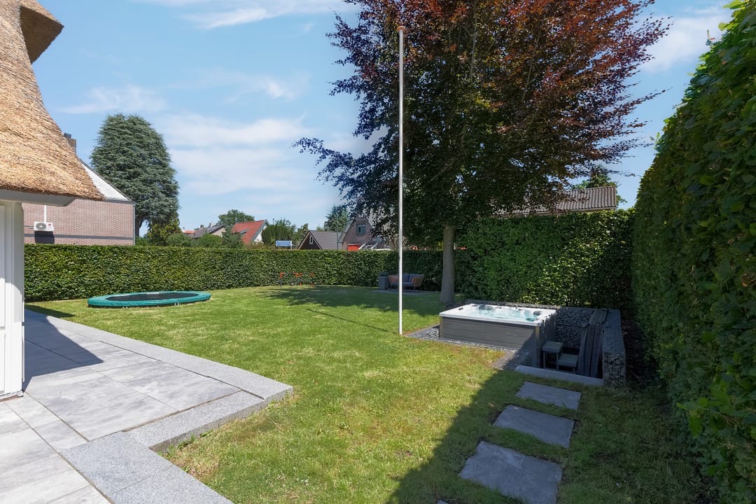 Photo 61 of Sluijtersstraat 1