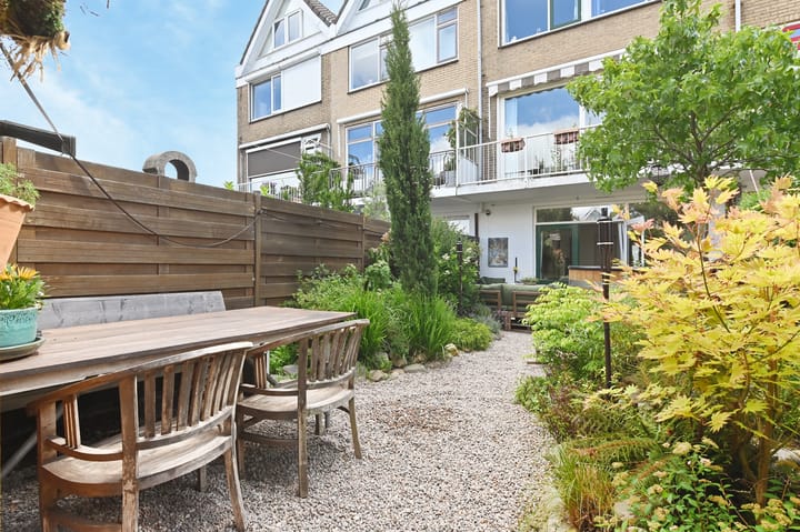 Photo 25 of Ribesstraat 15