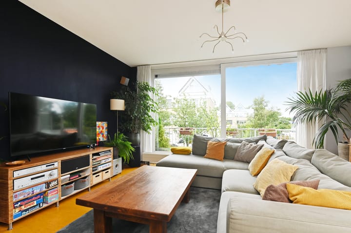 Photo 33 of Ribesstraat 15