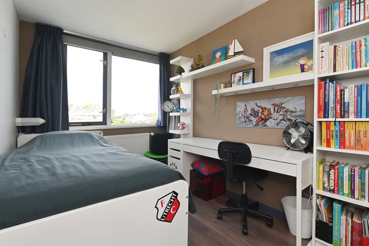 Photo 49 of Ribesstraat 15