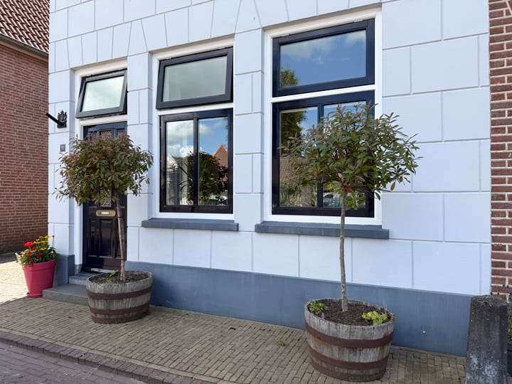 Foto 10 van Regenboogstraat 11