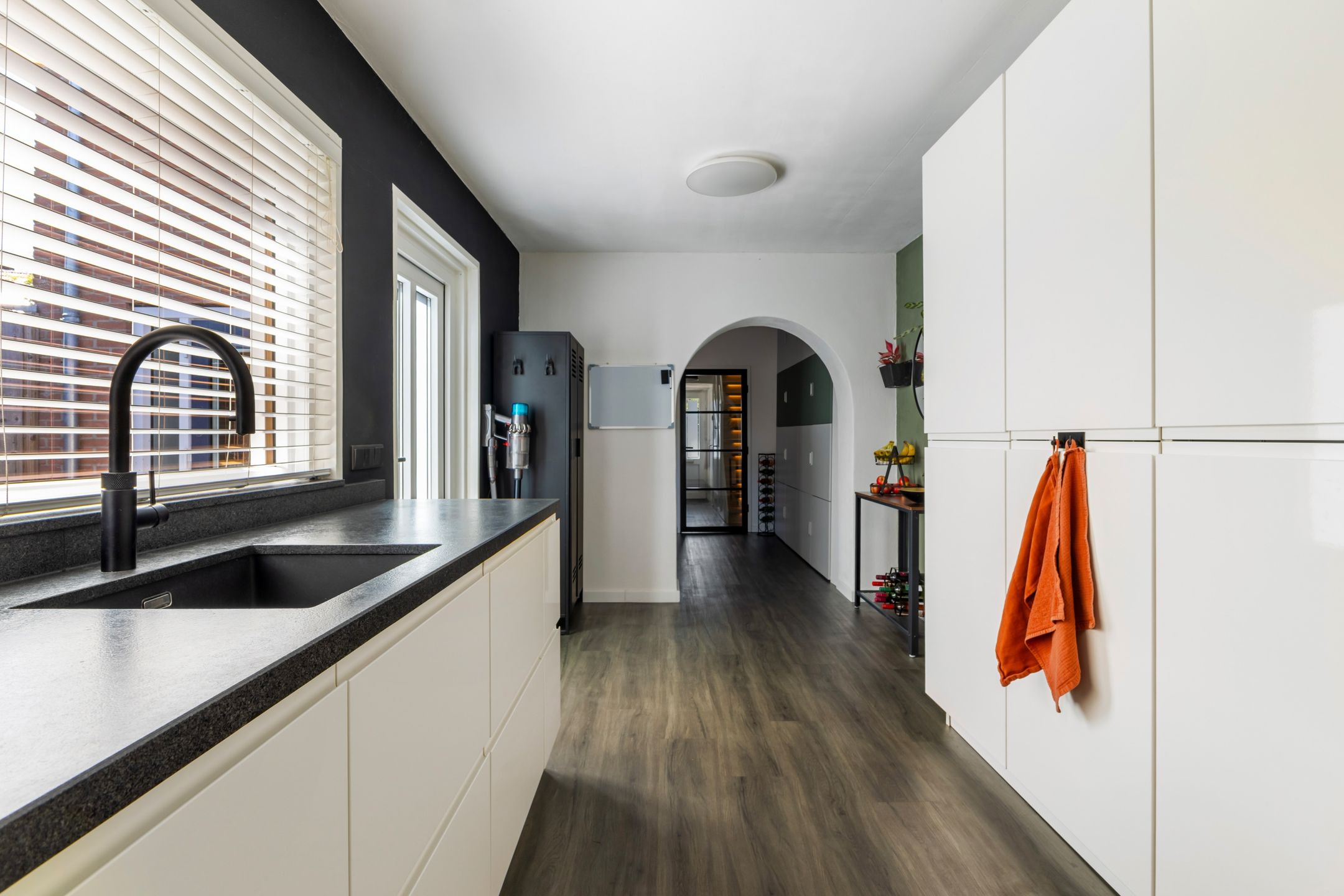 Foto 15 van Borneolaan 15