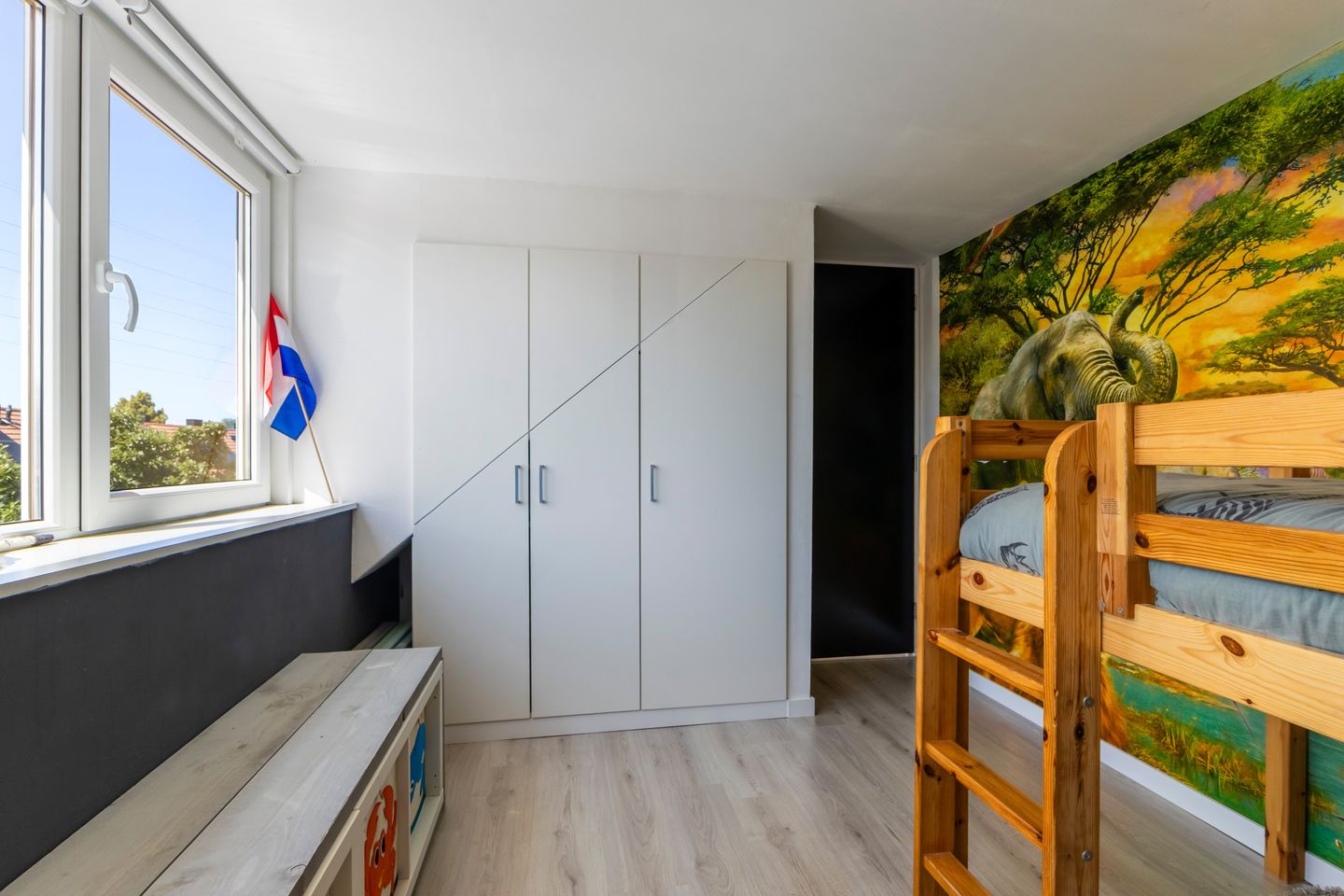 Foto 34 van Borneolaan 15