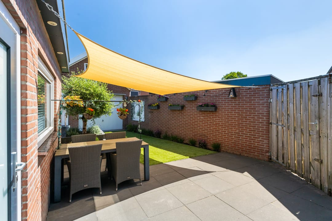 Foto 38 van Borneolaan 15