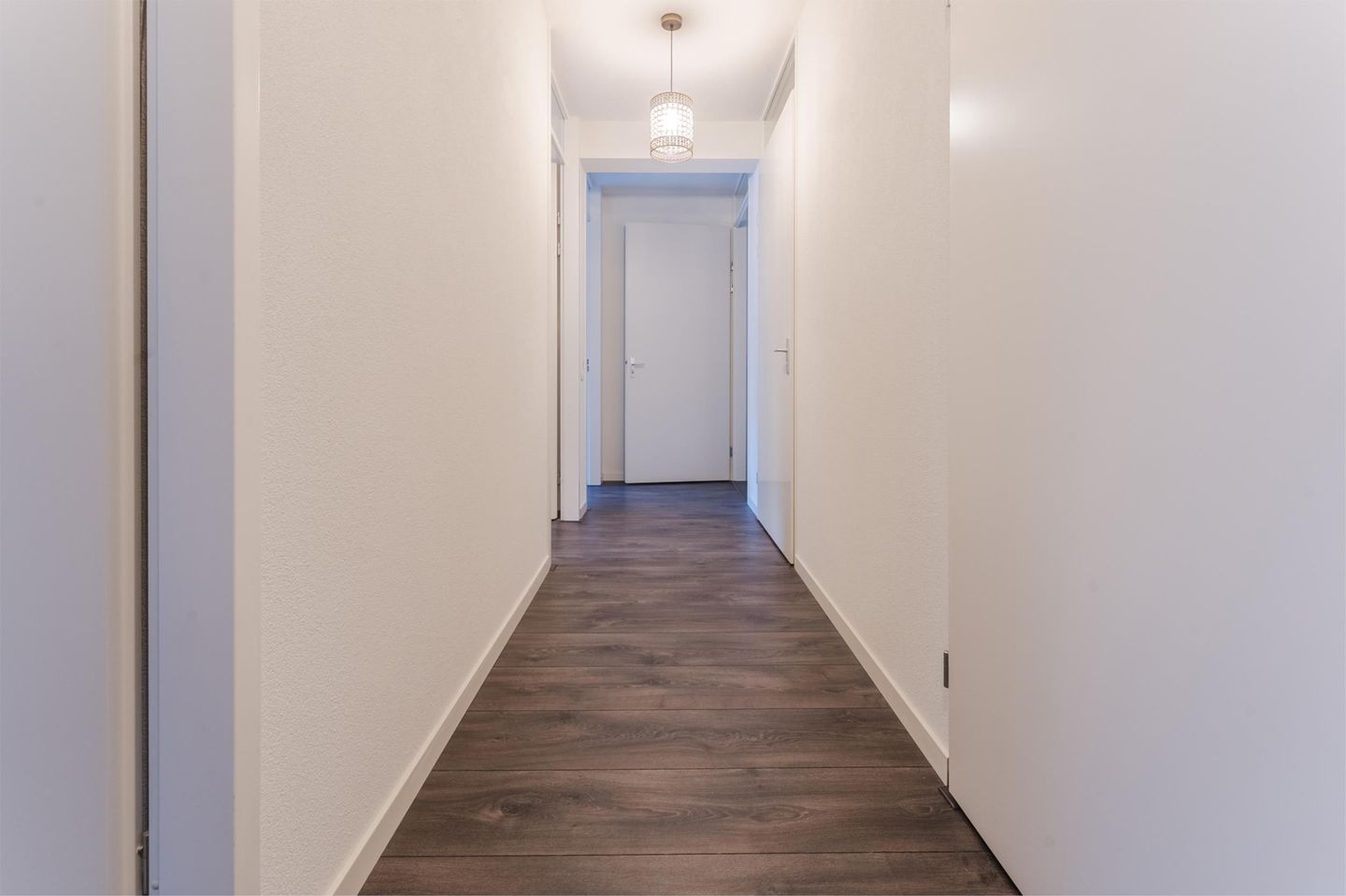 Foto 5 van Sir Winston Churchillln 275-F023