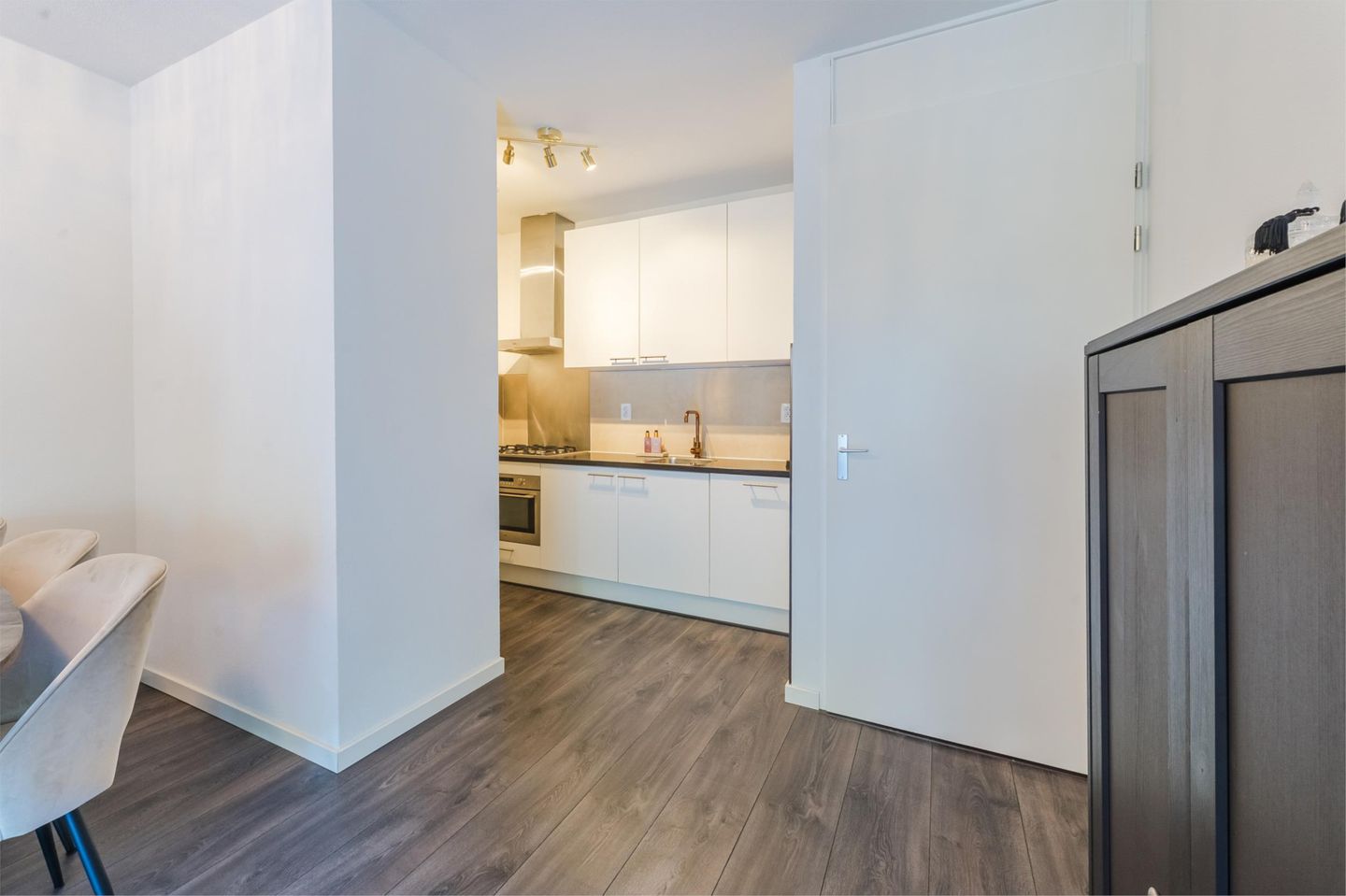 Foto 14 van Sir Winston Churchillln 275-F023