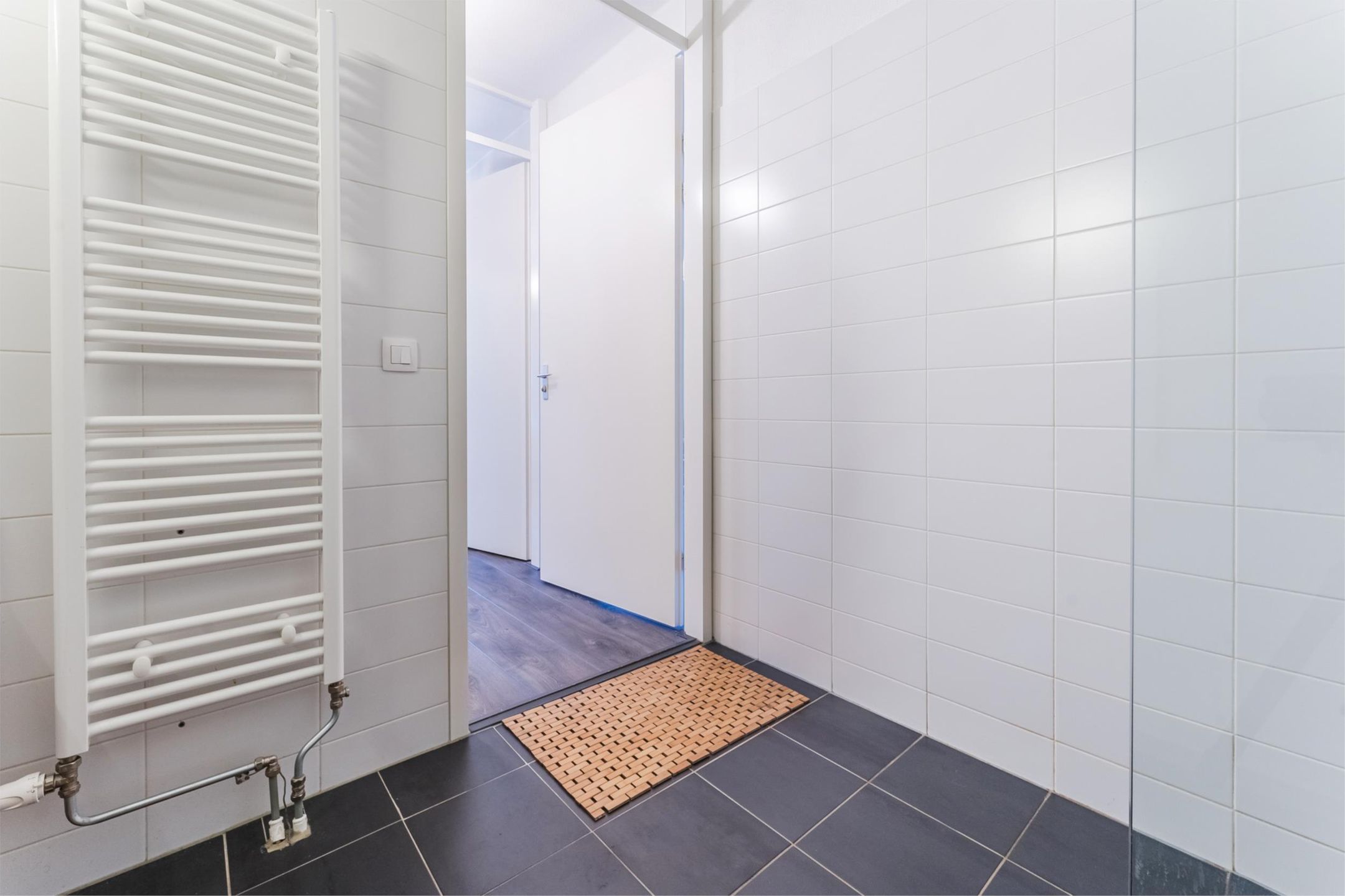 Foto 27 van Sir Winston Churchillln 275-F023