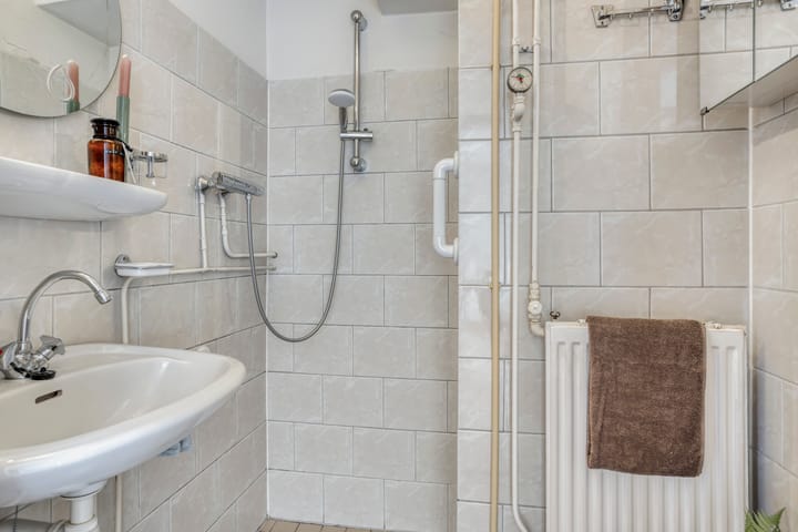 Foto 23 van Johan de Wittstraat 30