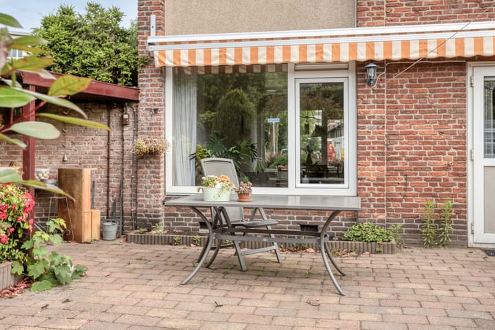 Foto 44 van Johan de Wittstraat 30