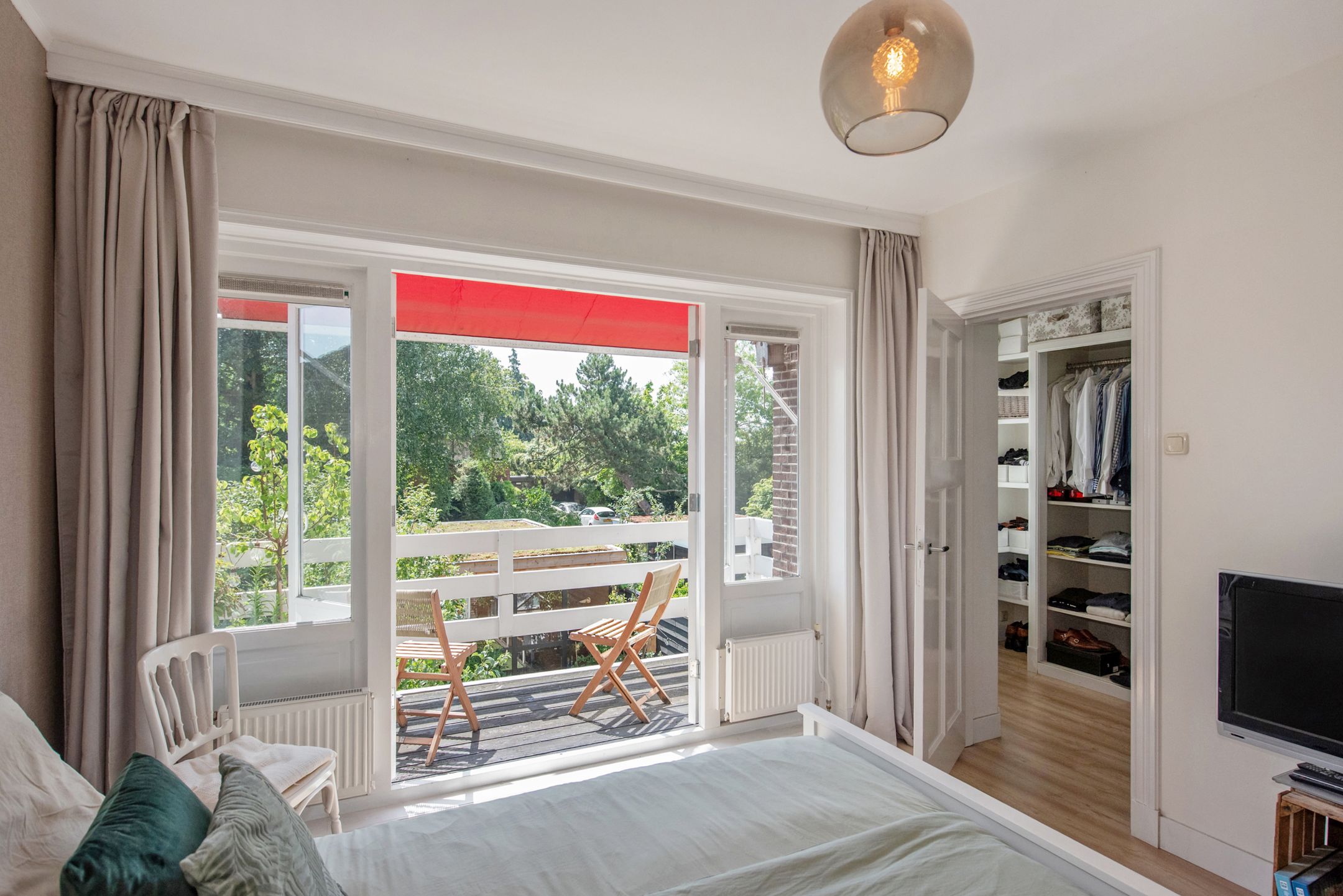 Foto 24 van Veursestraatweg 230