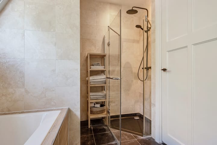 Foto 29 van Veursestraatweg 230