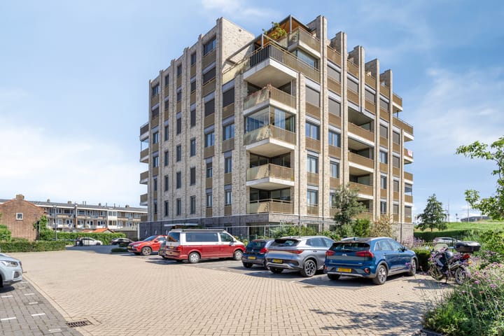 Photo 6 of Evertsenstraat 3-A