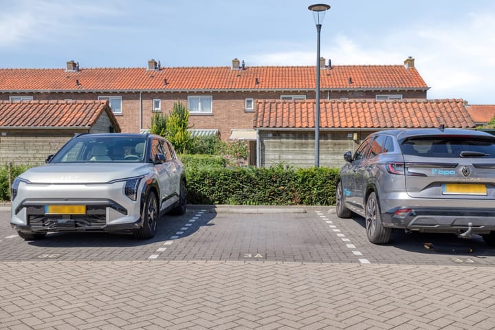 Photo 26 of Evertsenstraat 3-A