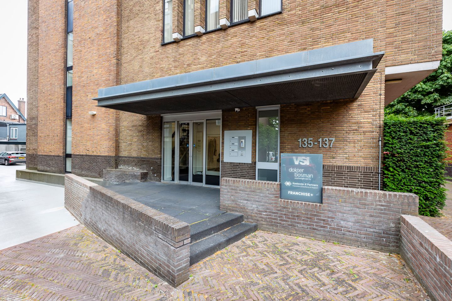 View photo 1 of Havenstraat 137