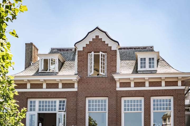 Foto 5 van Raadhuisplein 4-C