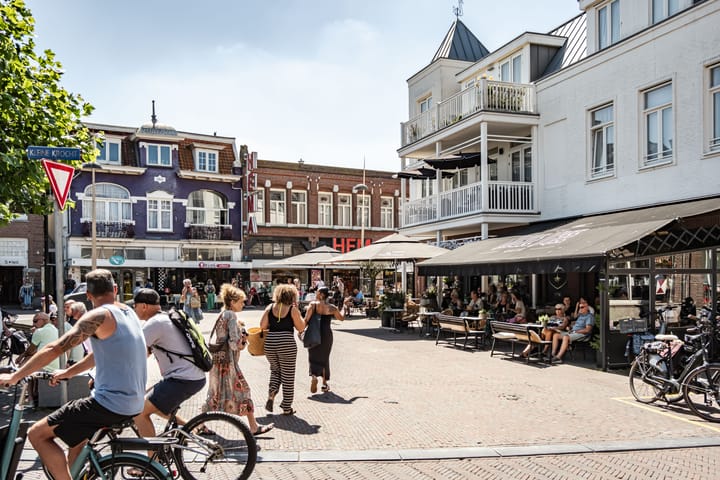 Foto 56 van Raadhuisplein 4-C