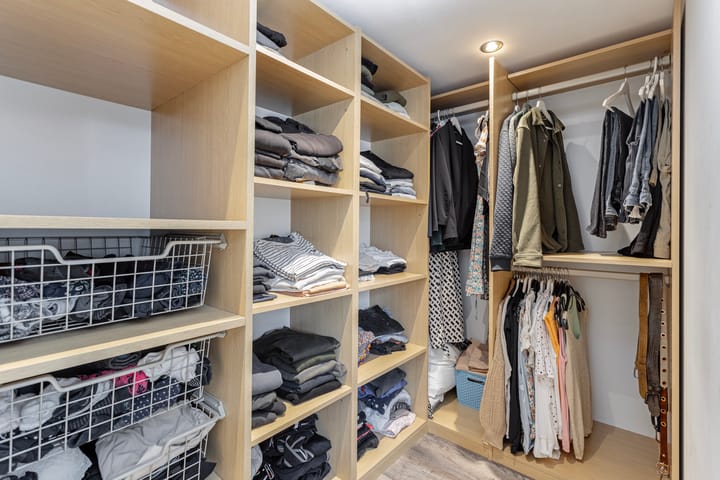 Photo 19 of Pieter Zeemanstraat 25-A