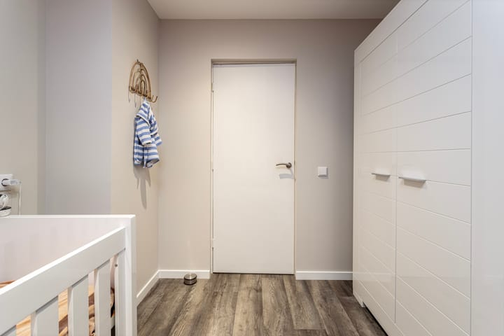 Photo 23 of Pieter Zeemanstraat 25-A