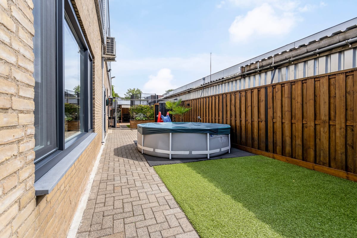 Foto 30 van Pieter Zeemanstraat 25-A