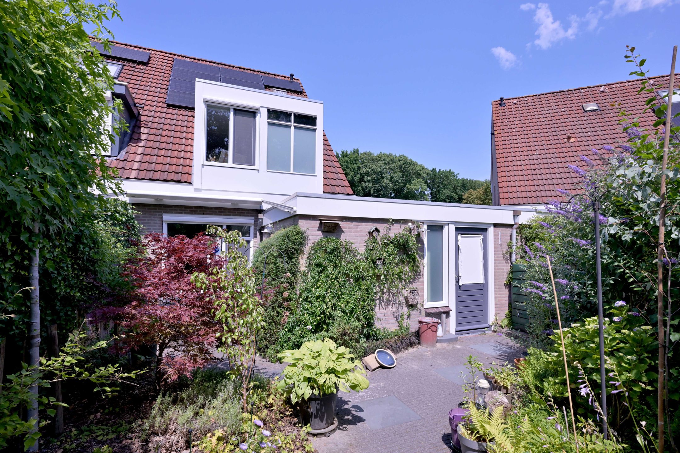 Foto 36 van Esdoornlaan 28