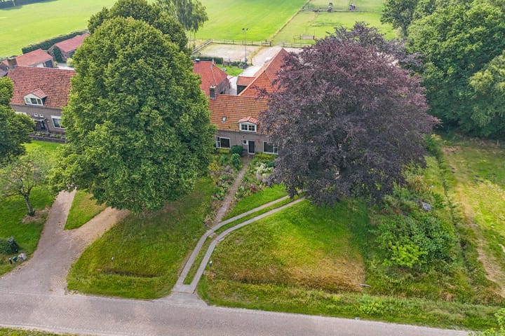 Foto 48 van Binnenweg 12