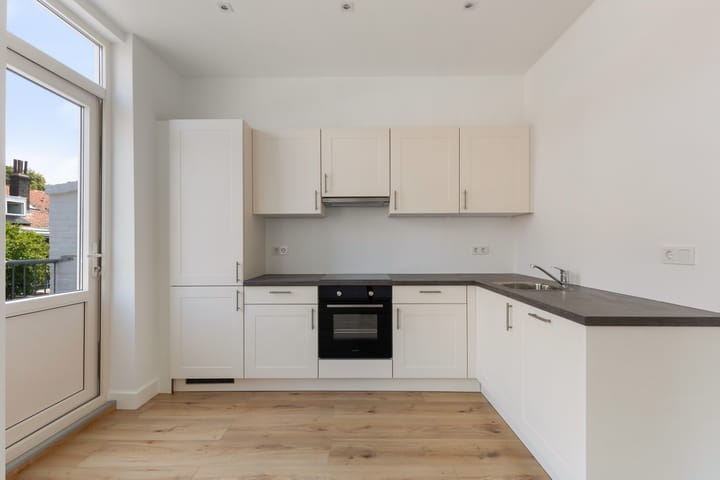 Foto 6 van Vondellaan 56-A