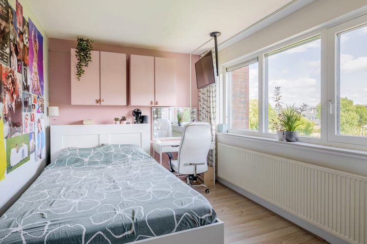 Photo 53 of Lelietuin 3