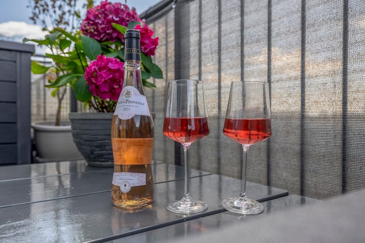 Photo 63 of Lelietuin 3