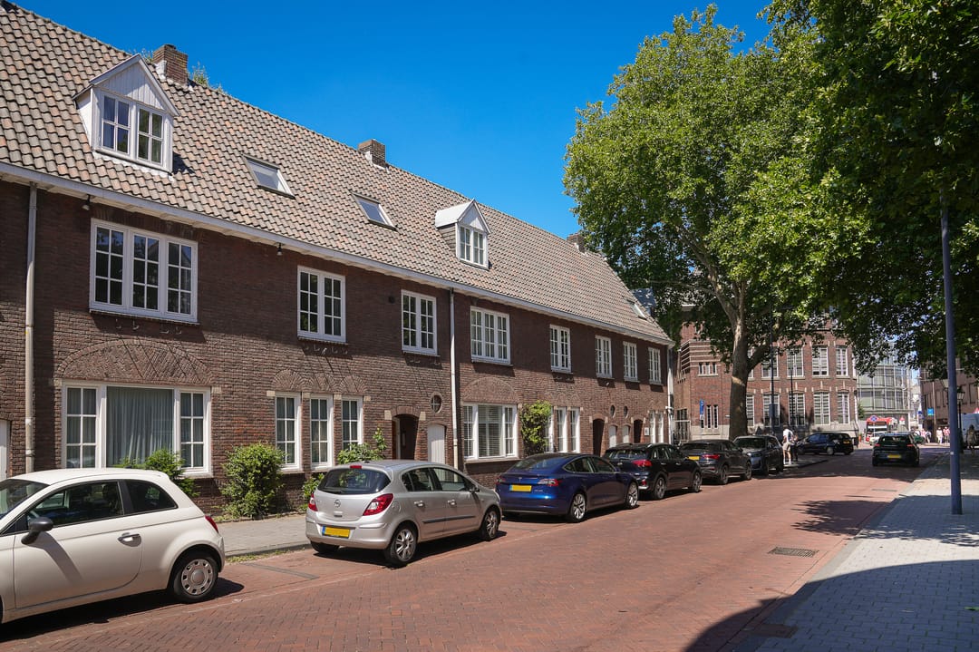 Photo 53 of Prins Bernhardstraat 5