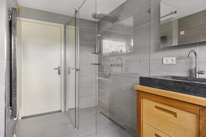 Foto 32 van Maaslaan 2