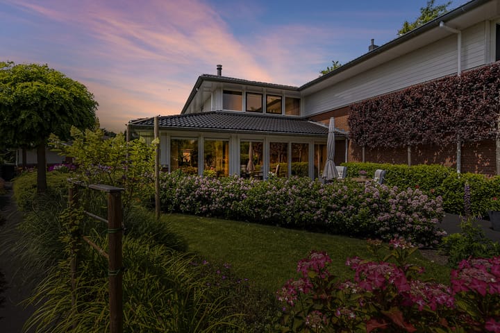 Foto 47 van Maaslaan 2