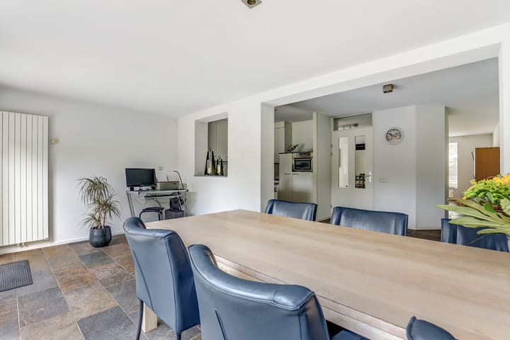 Foto 10 van Wim Sonneveldstraat 100