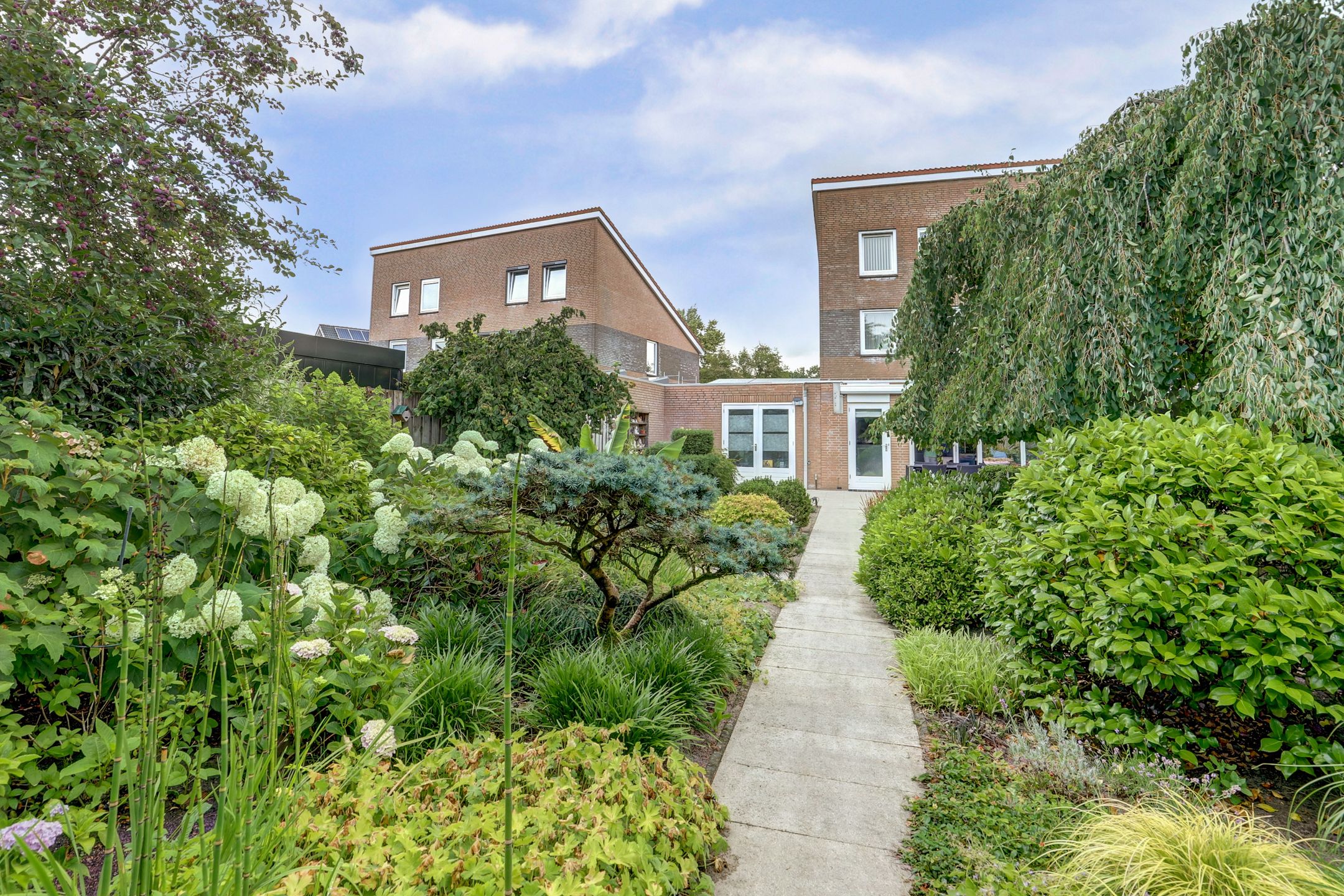 Foto 27 van Wim Sonneveldstraat 100