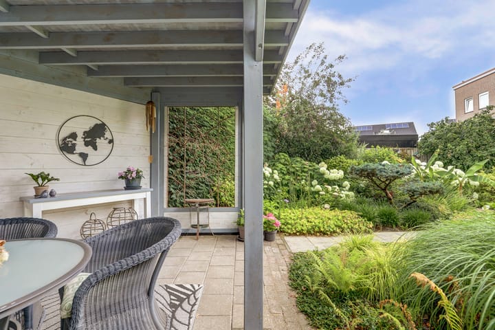 Foto 35 van Wim Sonneveldstraat 100