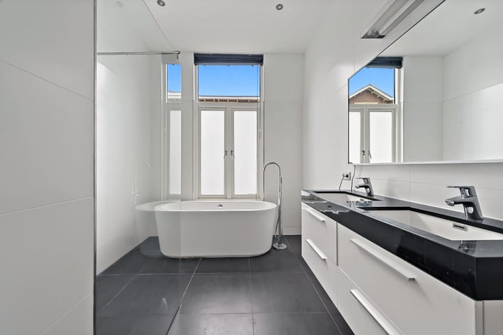 Foto 21 van Van Lumeystraat 9