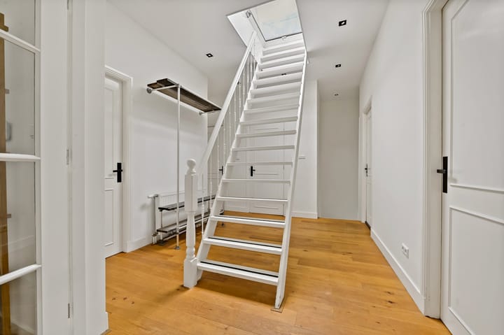 Foto 27 van Van Lumeystraat 9