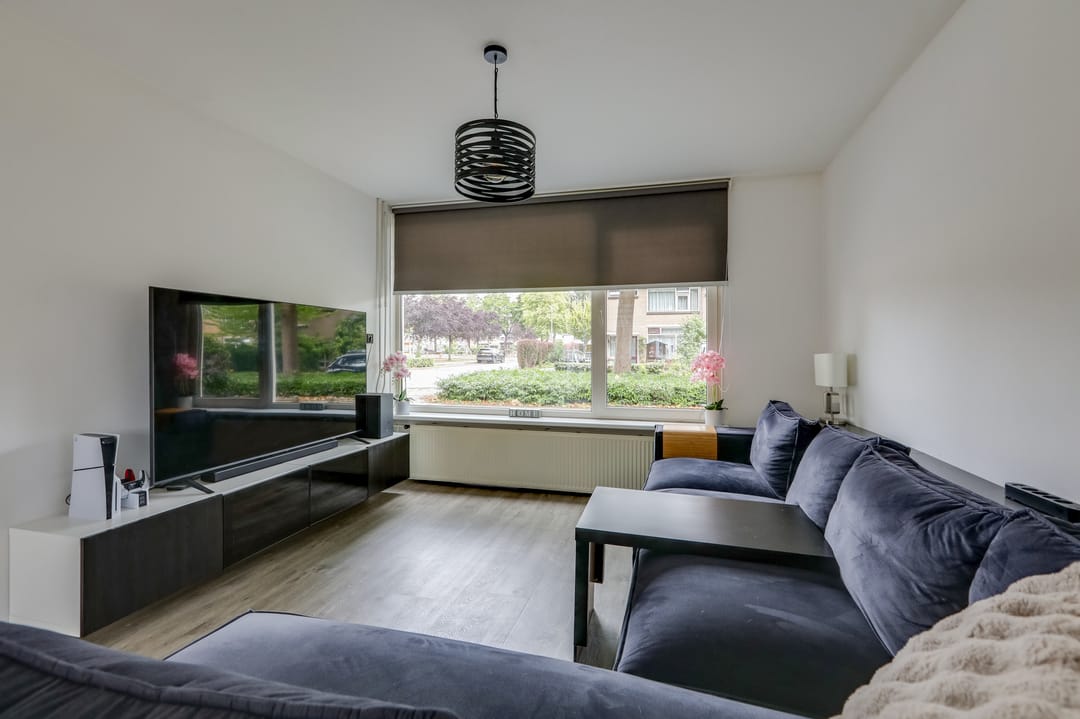 Photo 2 of Von Weberstraat 29