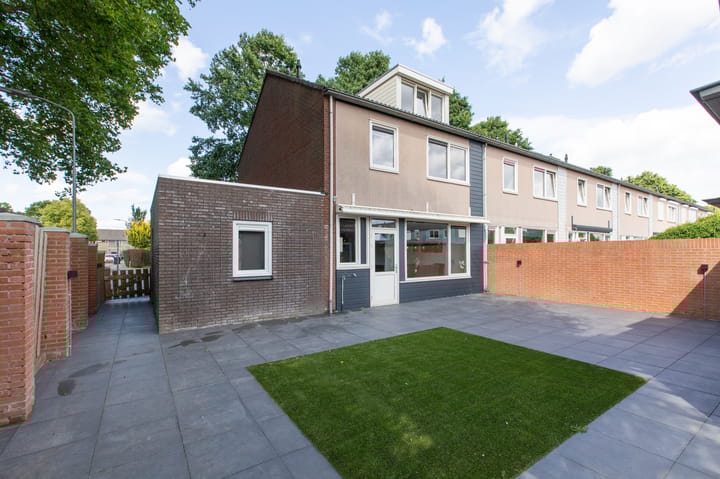 Foto 4 van Von Weberstraat 29